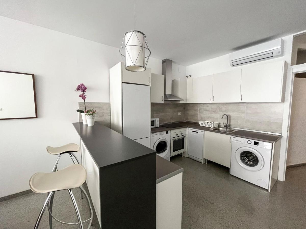 Amplio Apartamento En Av. Carlos Haya Málaga Extérieur photo