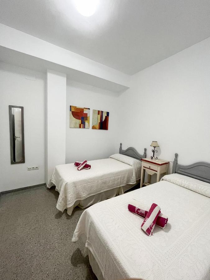 Amplio Apartamento En Av. Carlos Haya Málaga Extérieur photo